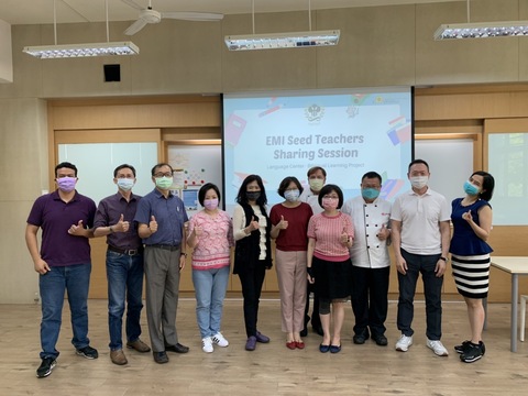 110-2 全英種子教師分享會 EMI Seed Teachers Sharing Session圖片