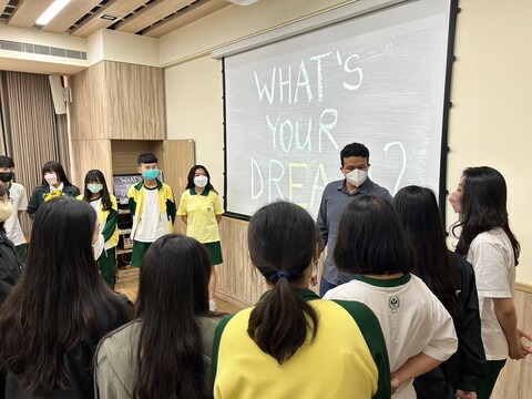 111-1 班週會客製化英語學習活動 Tailor-made English Learning Activity圖片
