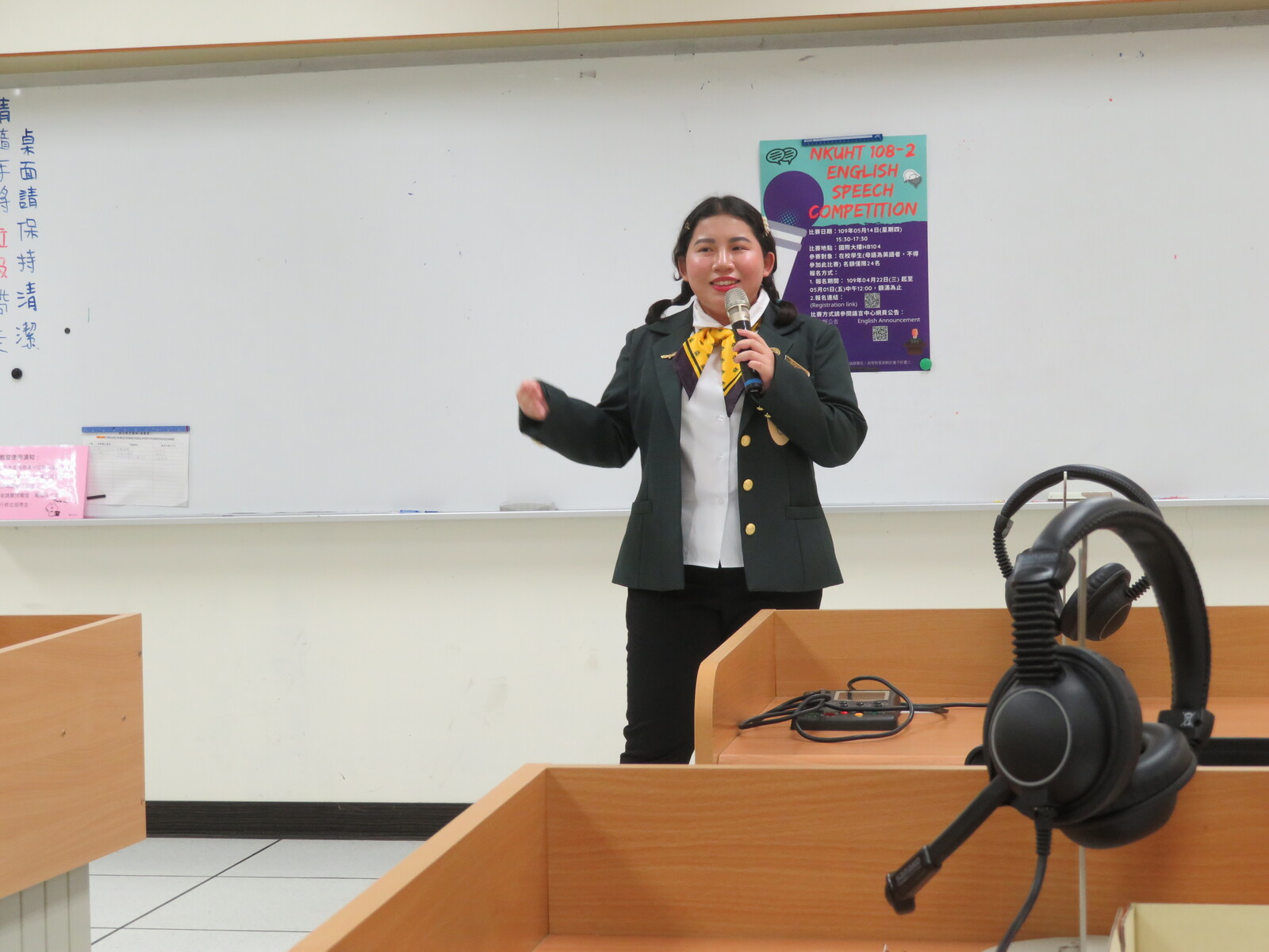 108-2英文口說比賽圖片