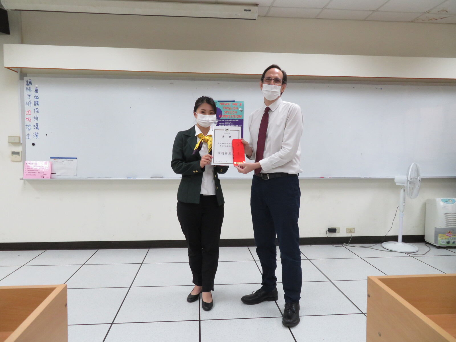 108-2英文口說比賽圖片