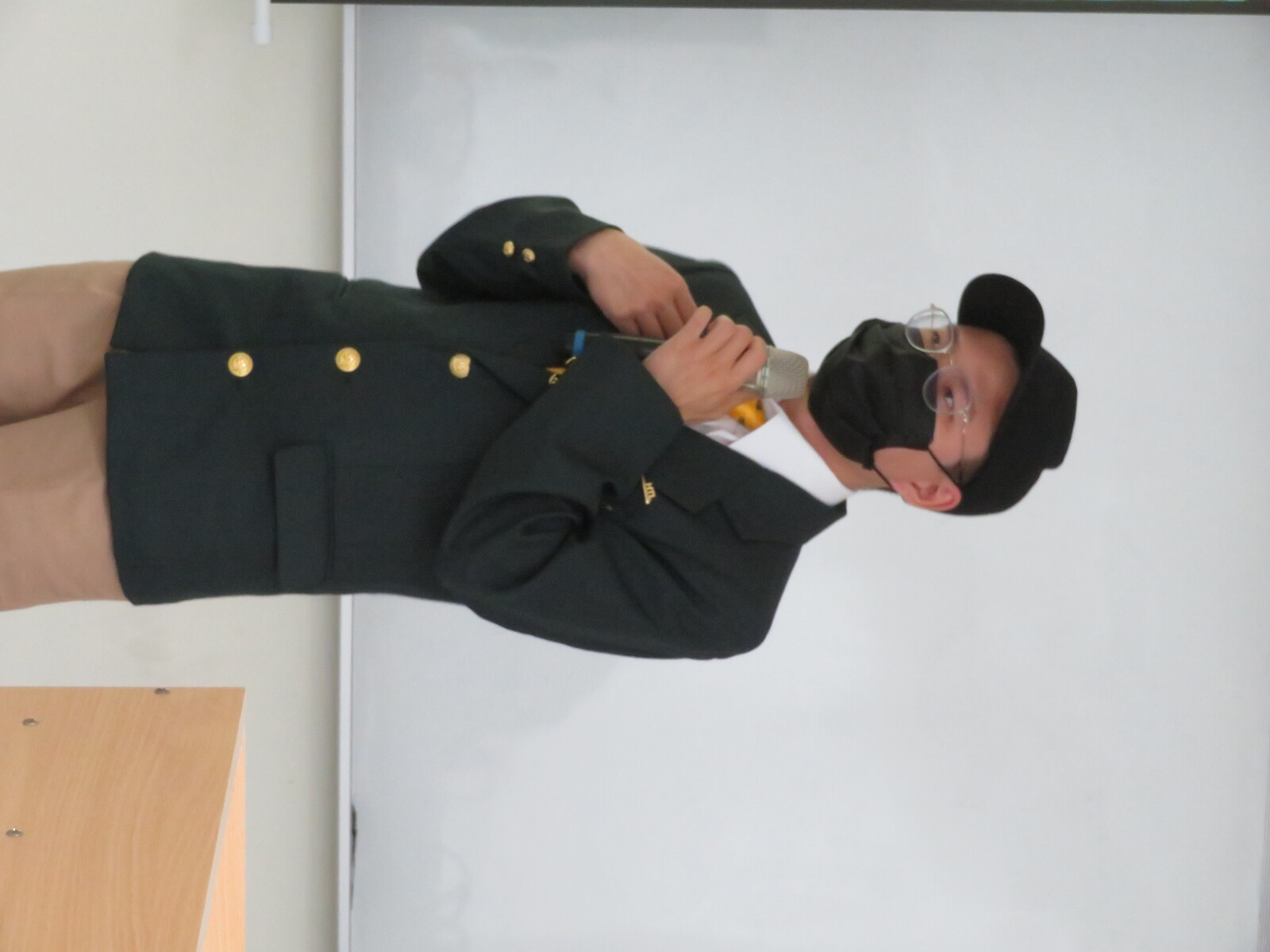 110-1英文簡報比賽圖片