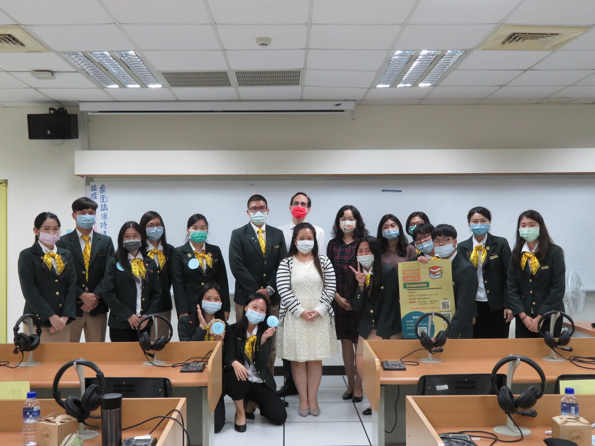 109-1英文口說比賽圖片